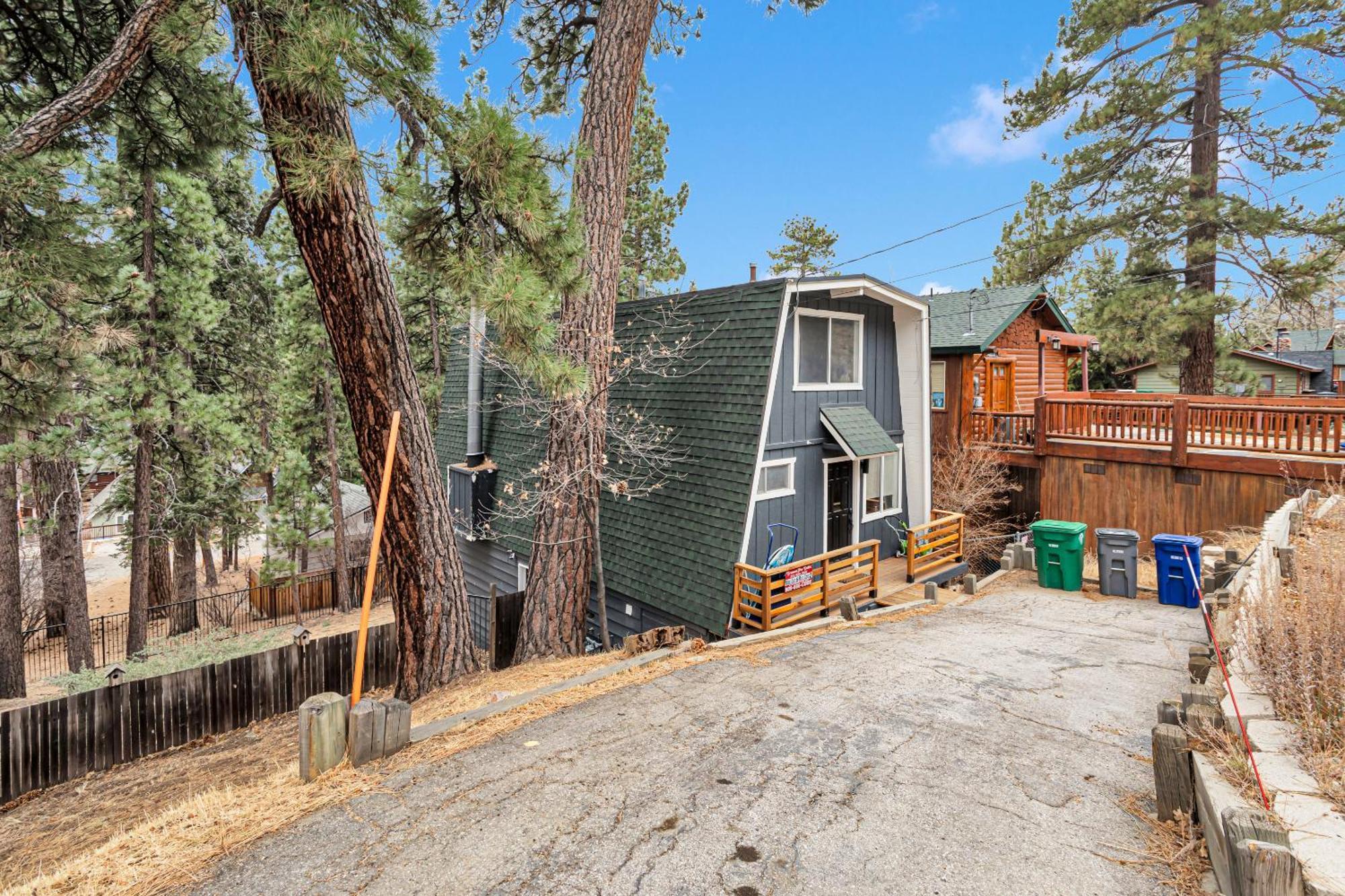 Cozy Crescent Tree Cabin Near Bear Mountain Биг Бэар Лейк Экстерьер фото
